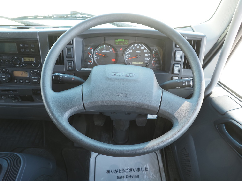 いすゞ フォワード 冷凍バン 中型 TKG-FRR90S2 年式 H30[写真22]