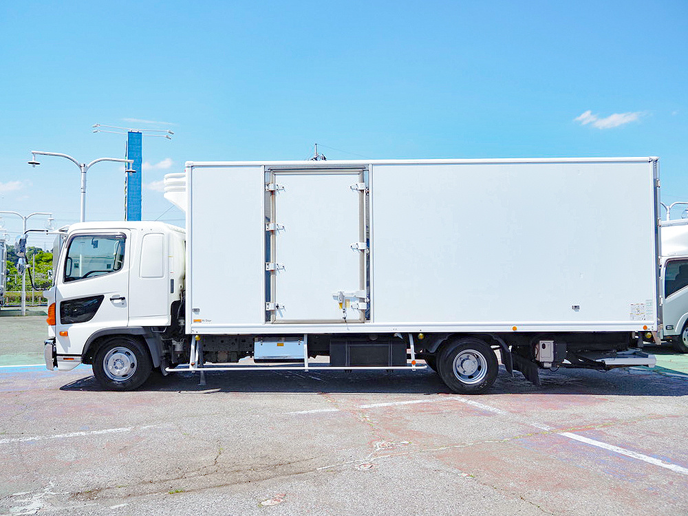 日野 レンジャープロ 冷凍バン 中型 TKG-FD9JLAA 年式 H29[写真11]