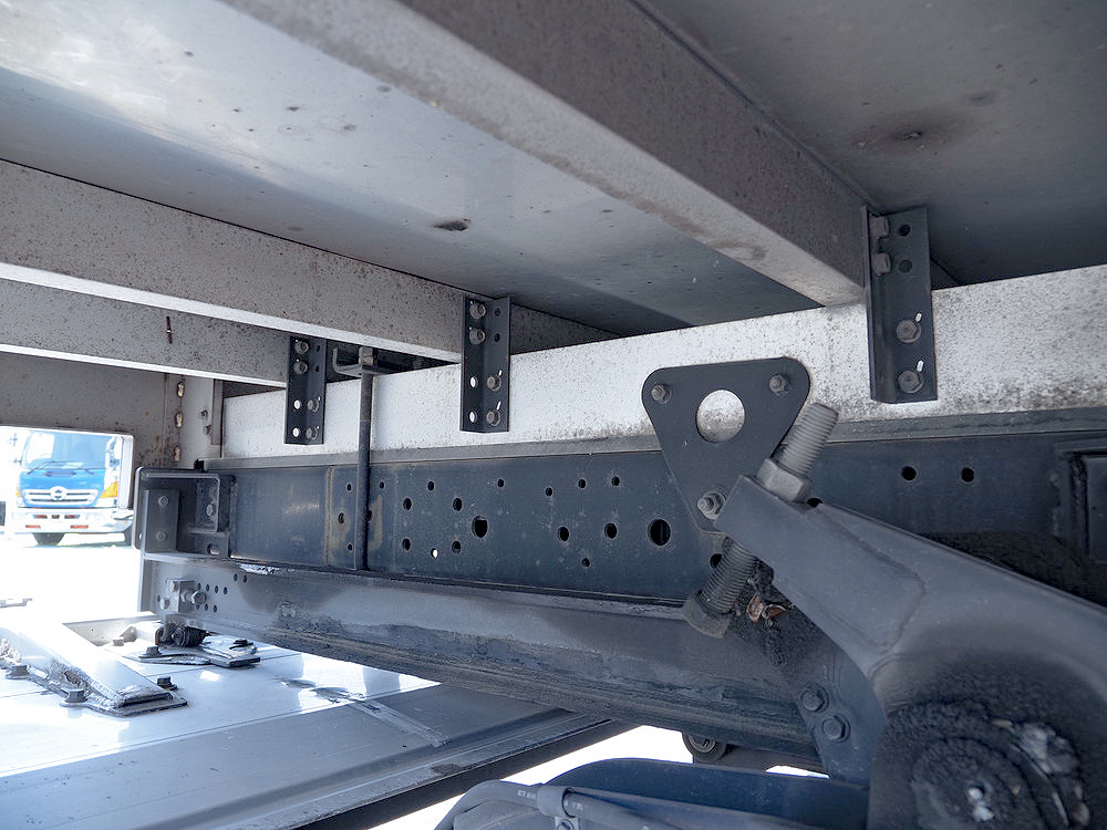 日野 レンジャープロ 冷凍バン 中型 TKG-FD9JLAA 年式 H29[写真39]