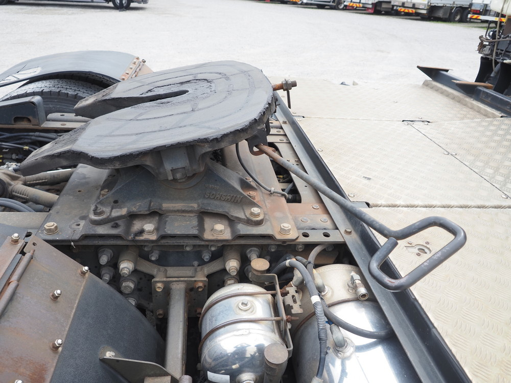 いすゞ ギガ トラクタ 大型 QKG-EXD52AD 年式 H26[写真14]