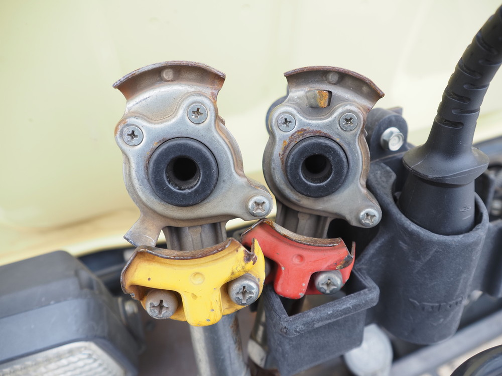 いすゞ ギガ トラクタ 大型 QKG-EXD52AD 年式 H26[写真16]