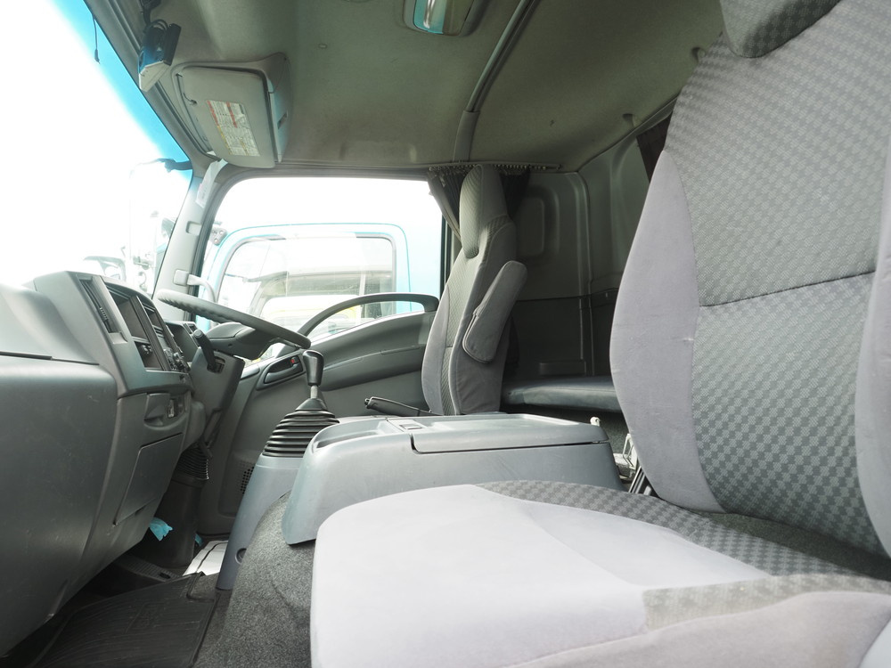 いすゞ フォワード ウイング車 中型 TKG-FRR90S2 年式 H28[写真34]