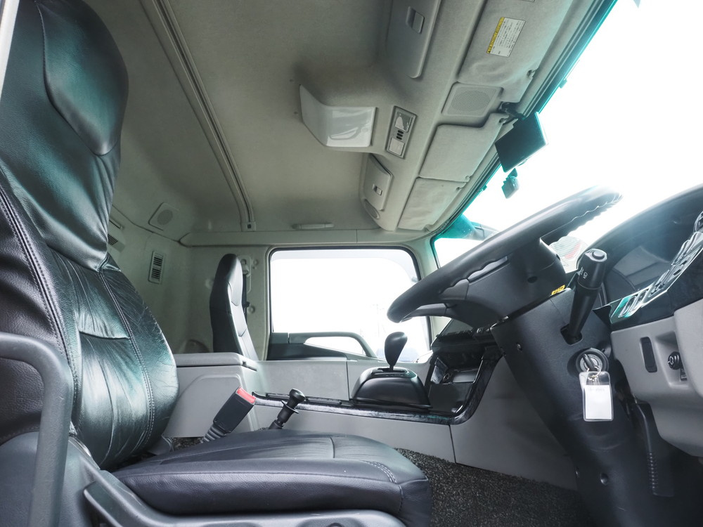 三菱ふそう スーパーグレート 冷凍バン 大型 QPG-FU64VZ 年式 H28[写真27]