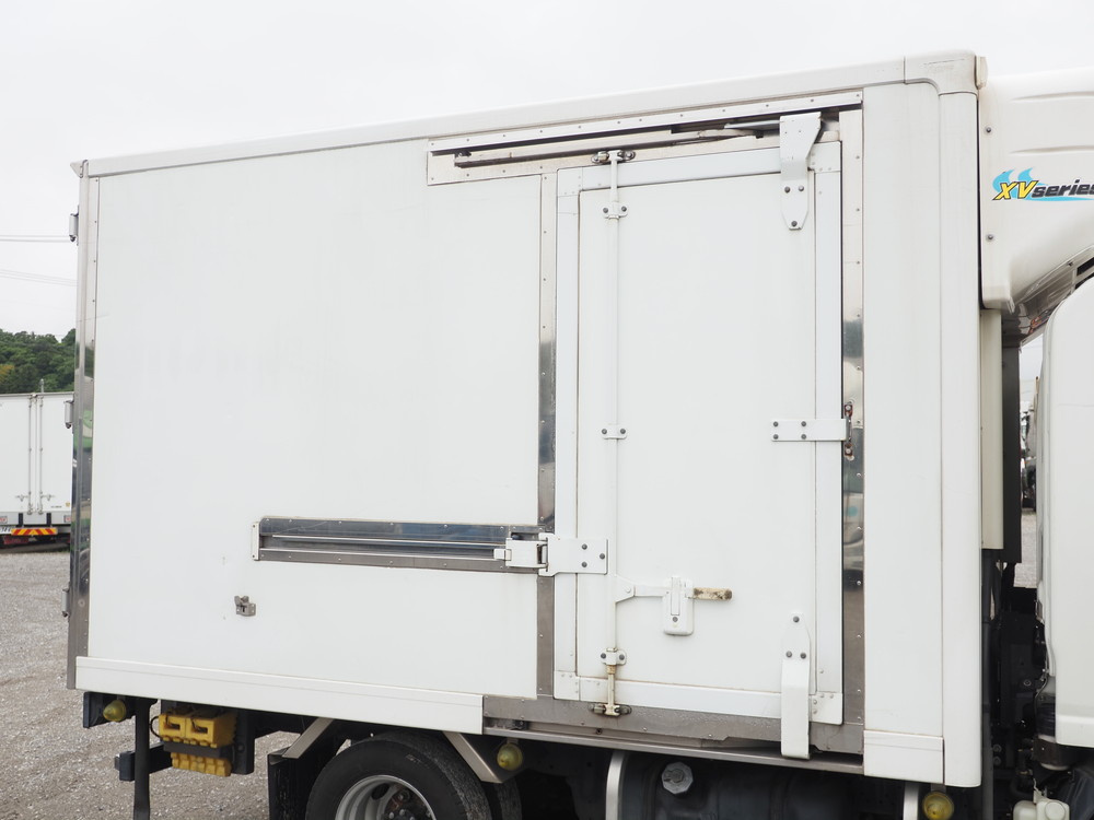 いすゞ エルフ 冷凍バン 小型 TPG-NLR85AN 年式 H29[写真09]