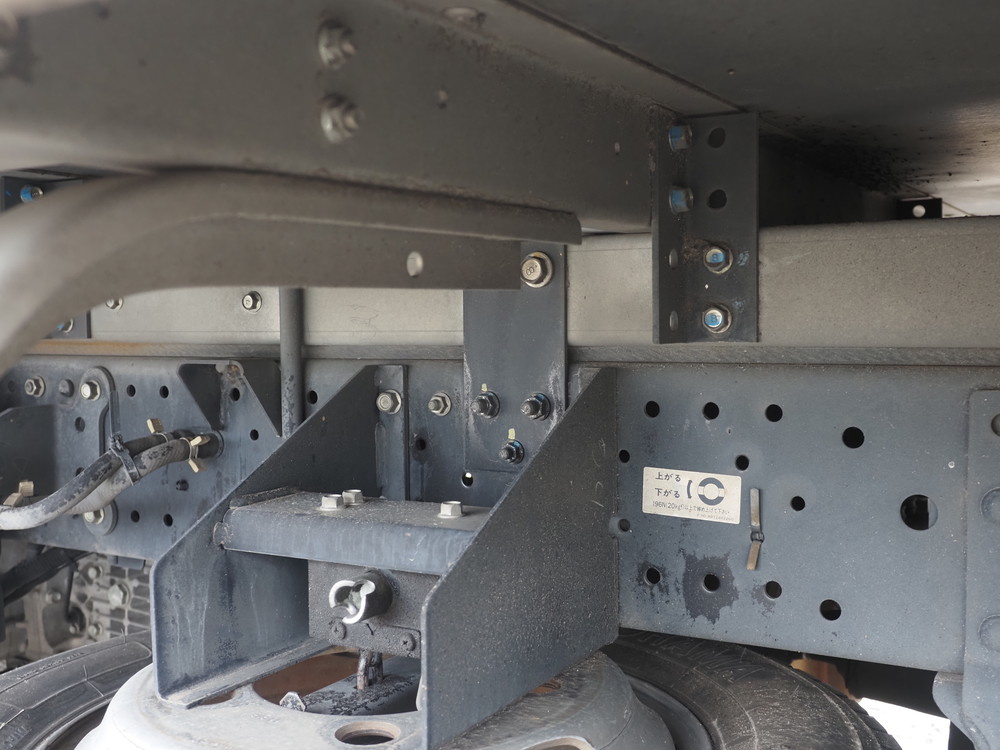 いすゞ エルフ 冷凍バン 小型 TPG-NLR85AN 年式 H29[写真29]