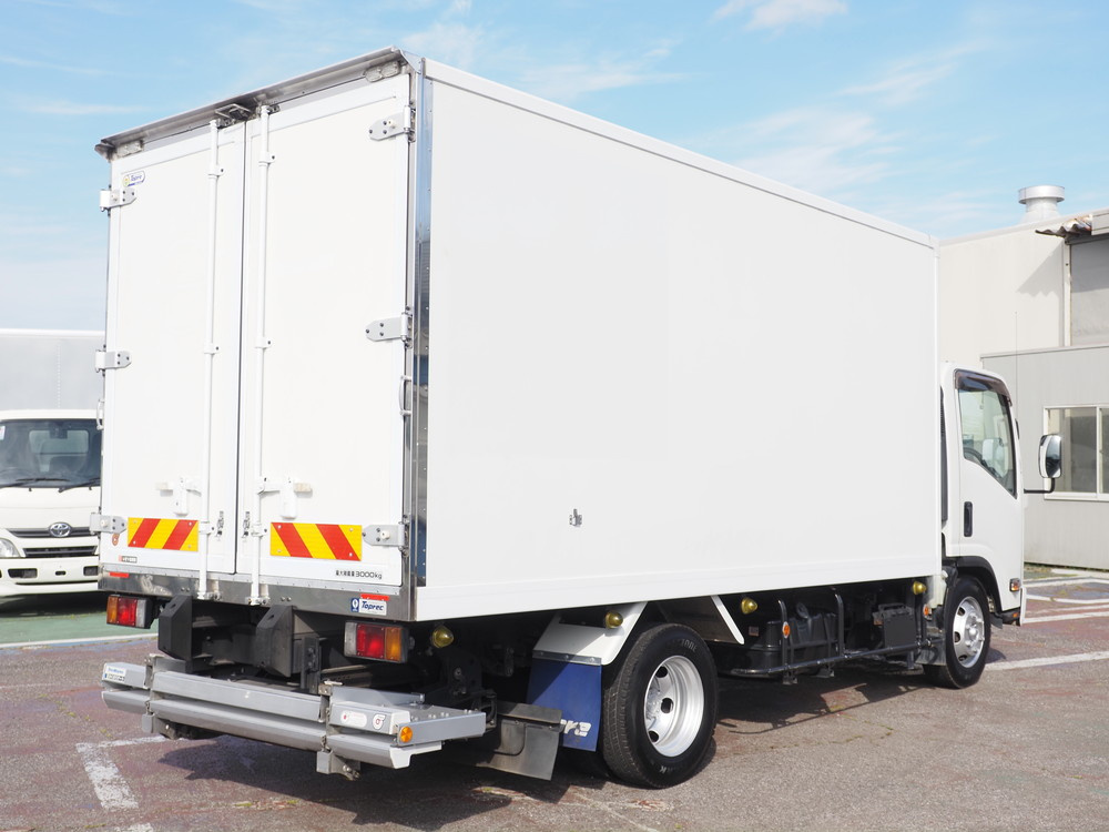 いすゞ エルフ 冷凍バン 小型 TPG-NPR85AN 年式 R1[写真04]