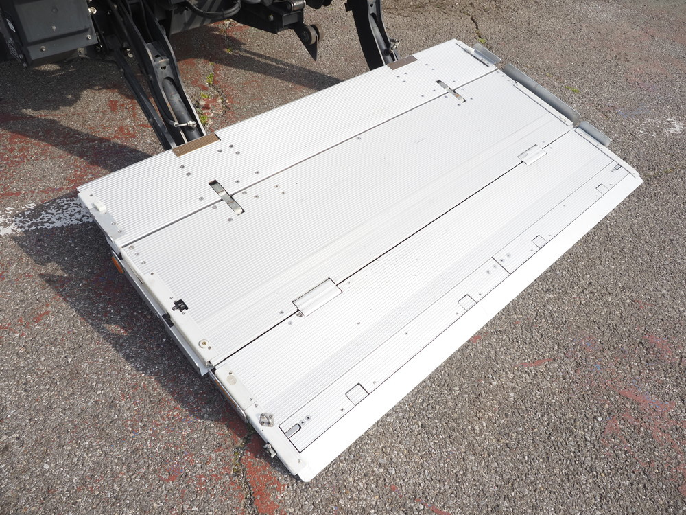 いすゞ エルフ 冷凍バン 小型 TPG-NPR85AN 年式 R1[写真20]