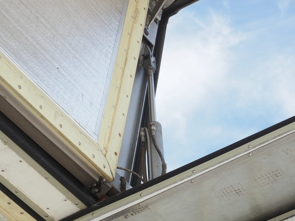 日野 プロフィア 冷凍ウイング 大型 LKG-FW1EXBG 年式 H24[写真21]