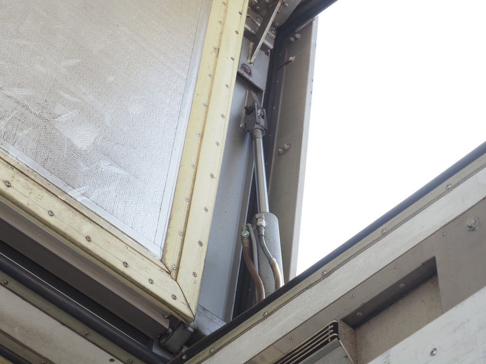 日野 プロフィア 冷凍ウイング 大型 LKG-FW1EXBG 年式 H24[写真13]