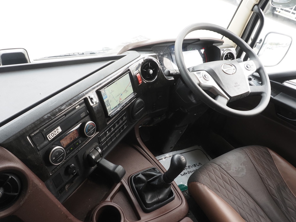 日野 プロフィア ウイング車 大型 2DG-FW1AHG 年式 R3[写真27]