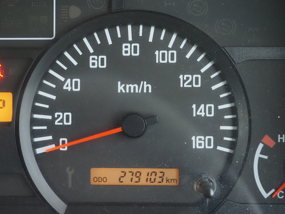 いすゞ エルフ バン車 小型 TPG-NMR85AN 年式 H27[写真25]