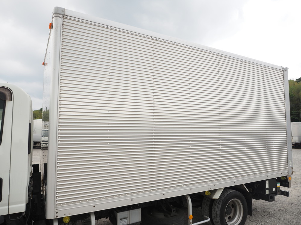 いすゞ エルフ バン車 小型 TPG-NMR85AN 年式 H27[写真10]