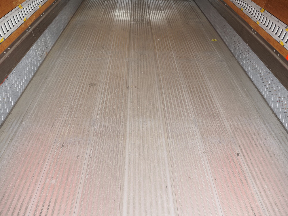 いすゞ エルフ バン車 小型 TKG-NPR85AN 年式 H25[写真14]