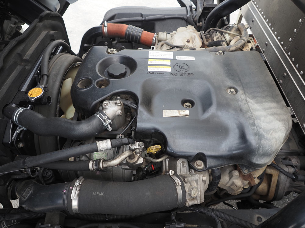 いすゞ エルフ バン車 小型 TKG-NPR85AN 年式 H25[写真30]