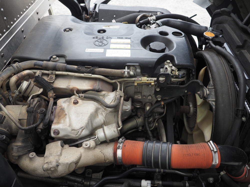 いすゞ エルフ バン車 小型 TKG-NPR85AN 年式 H25[写真31]