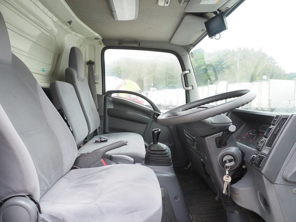 いすゞ エルフ 冷凍バン 小型 TPG-NPR85AN 年式 H28[写真21]