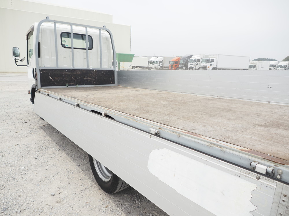 いすゞ エルフ 平ボディ 小型 TRG-NLR85AR 年式 H29[写真13]