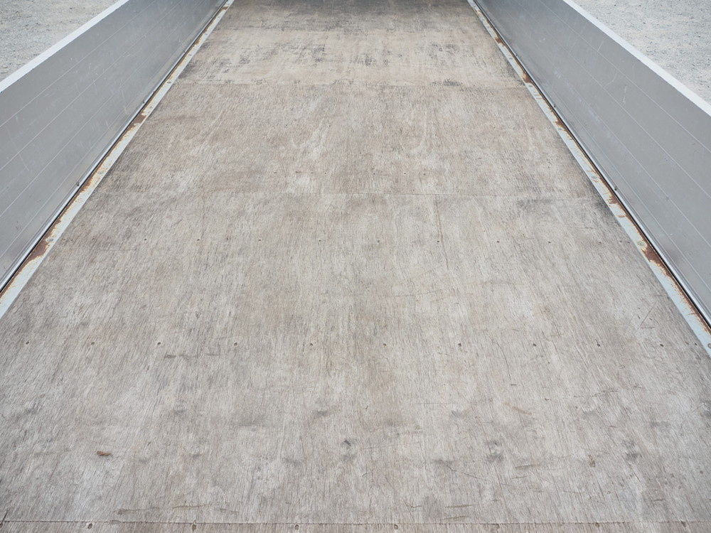 いすゞ エルフ 平ボディ 小型 TRG-NLR85AR 年式 H29[写真18]