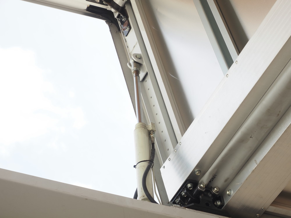 日野 プロフィア ウイング車 大型 2DG-FW1AHG 年式 H30[写真14]