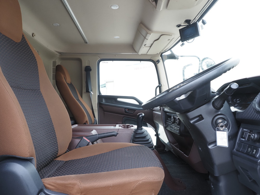 日野 レンジャー ウイング車 中型 2PG-FD2ABG 年式 H30[写真27]