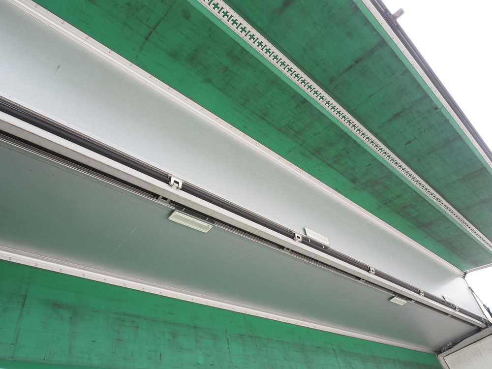 三菱ふそう スーパーグレート ウイング車 大型 QKG-FS54VZ 年式 H26[写真24]