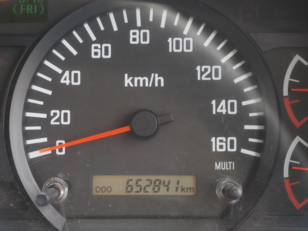 いすゞ フォワード ウイング車 中型 TKG-FRR90T2 年式 H27[写真32]