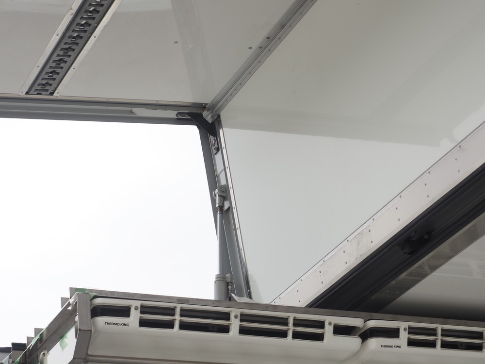 三菱ふそう スーパーグレート 冷凍ウイング 大型 2PG-FU75HZ 年式 R3[写真23]