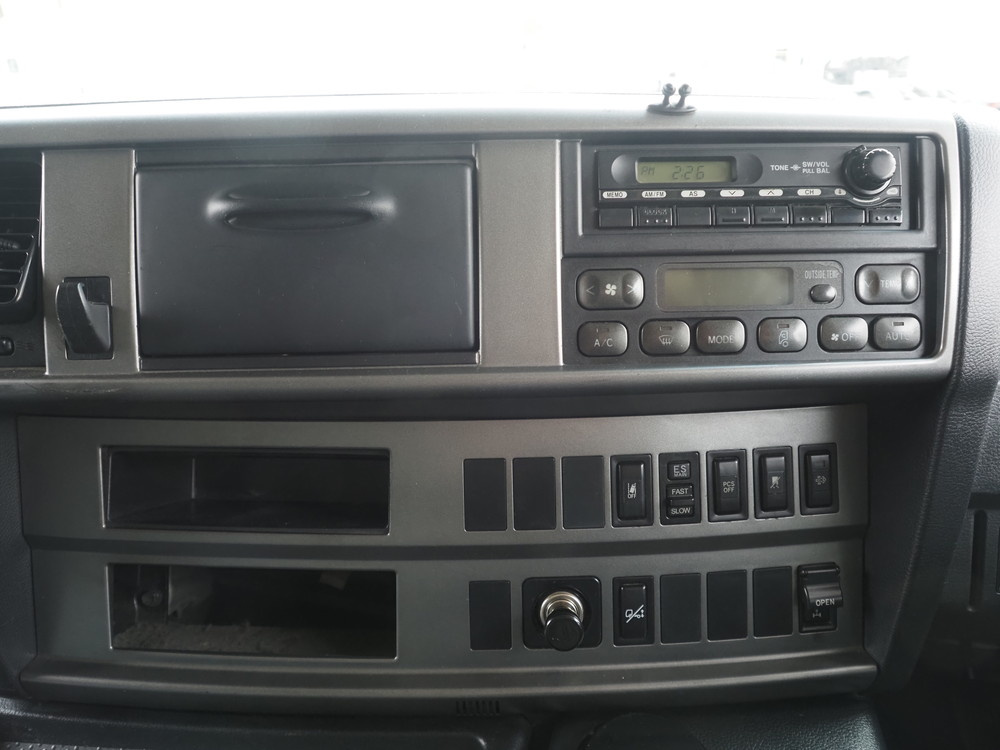 日野 プロフィア ウイング車 大型 QPG-FW1EXEG 年式 H27[写真32]