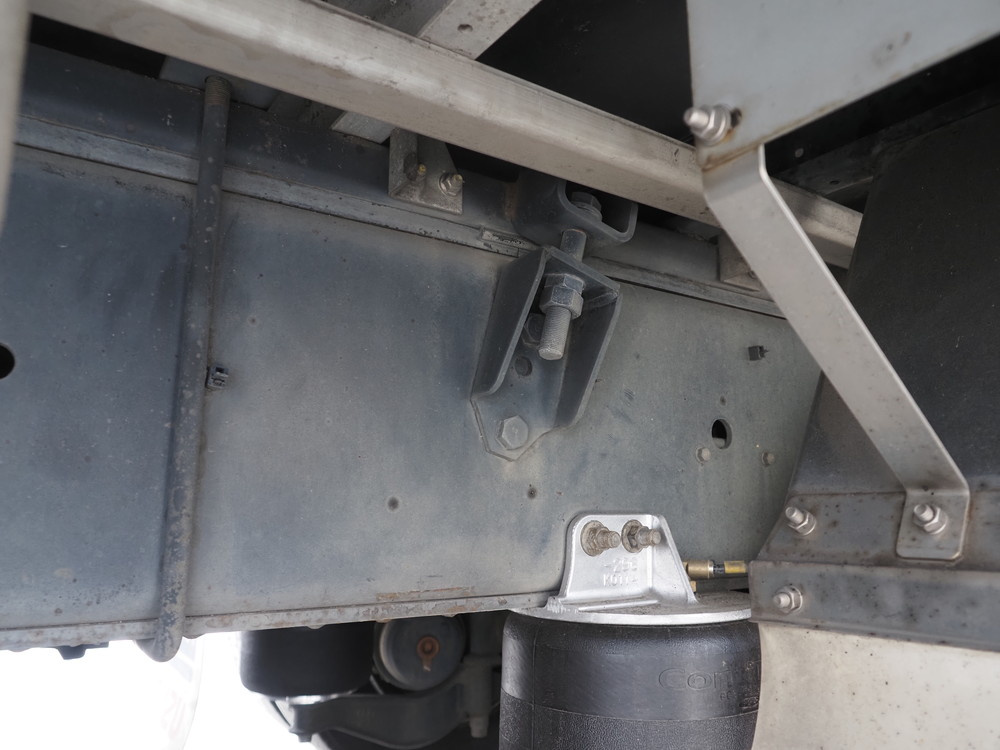 いすゞ ギガ ウイング車 大型 LKG-CYJ77A 年式 H24[写真43]