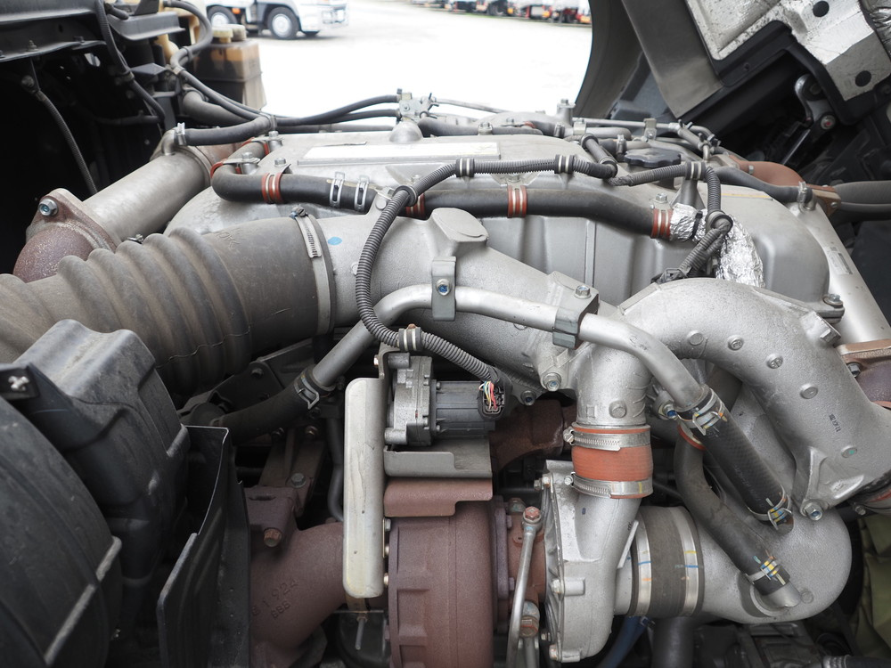 いすゞ ギガ ウイング車 大型 LKG-CYJ77A 年式 H24[写真49]