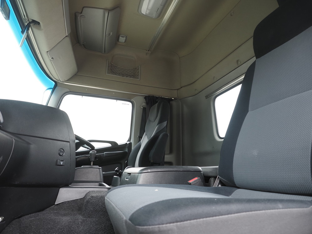 日野 プロフィア トラクタ 大型 QKG-SH1EDAG 年式 H26[写真28]