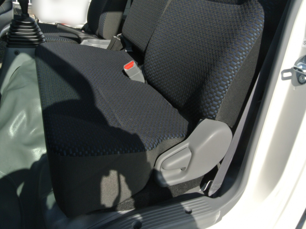 日野 デュトロ Wキャブ 小型 2RG-XZU710M 年式 R5[写真26]