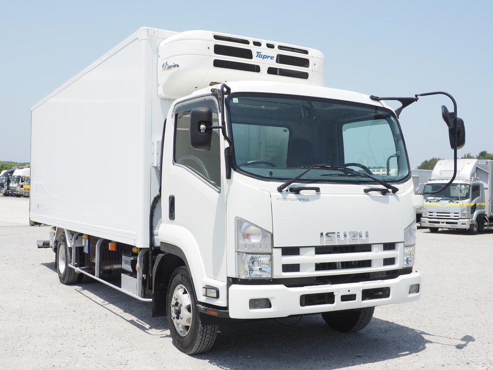 いすゞ フォワード 冷凍バン 中型 PKG-FRR90T2 年式 H22[写真04]