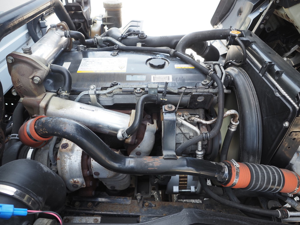 いすゞ フォワード 冷凍バン 中型 PKG-FRR90T2 年式 H22[写真38]