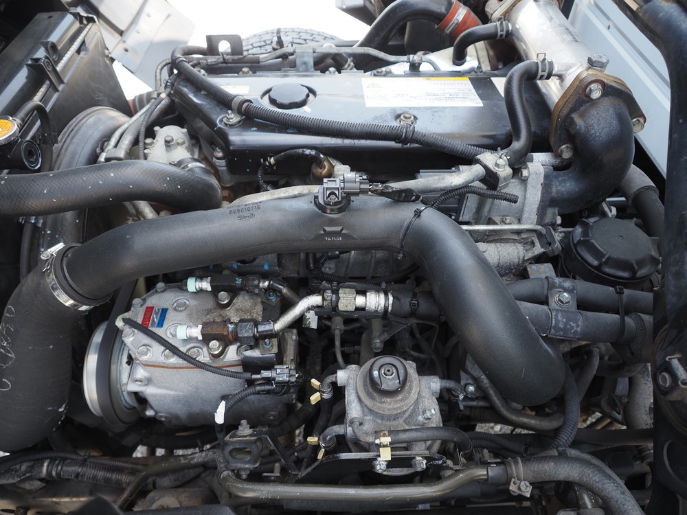 いすゞ フォワード 冷凍バン 中型 PKG-FRR90T2 年式 H22[写真39]