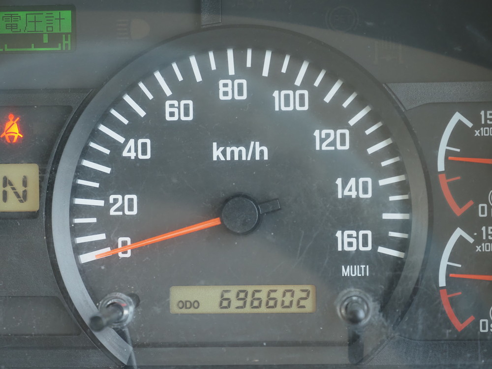 いすゞ フォワード 冷凍バン 中型 PKG-FRR90T2 年式 H22[写真32]