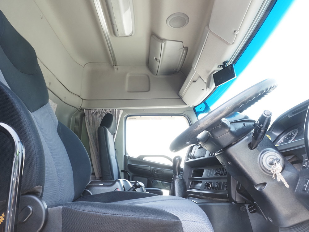 日野 プロフィア ウイング車 大型 QPG-FW1EXEG 年式 H29[写真23]