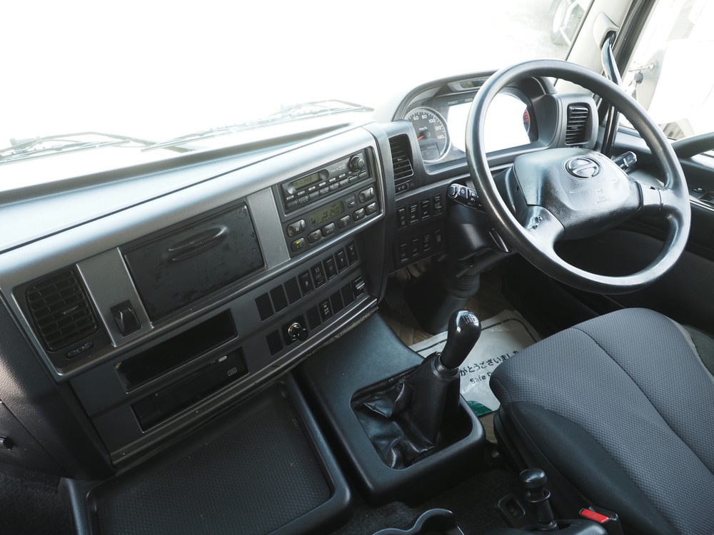 日野 プロフィア ウイング車 大型 QPG-FW1EXEG 年式 H29[写真25]