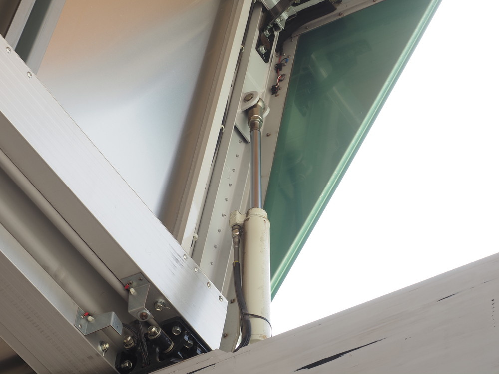 日野 プロフィア ウイング車 大型 QPG-FW1EXEG 年式 H29[写真08]