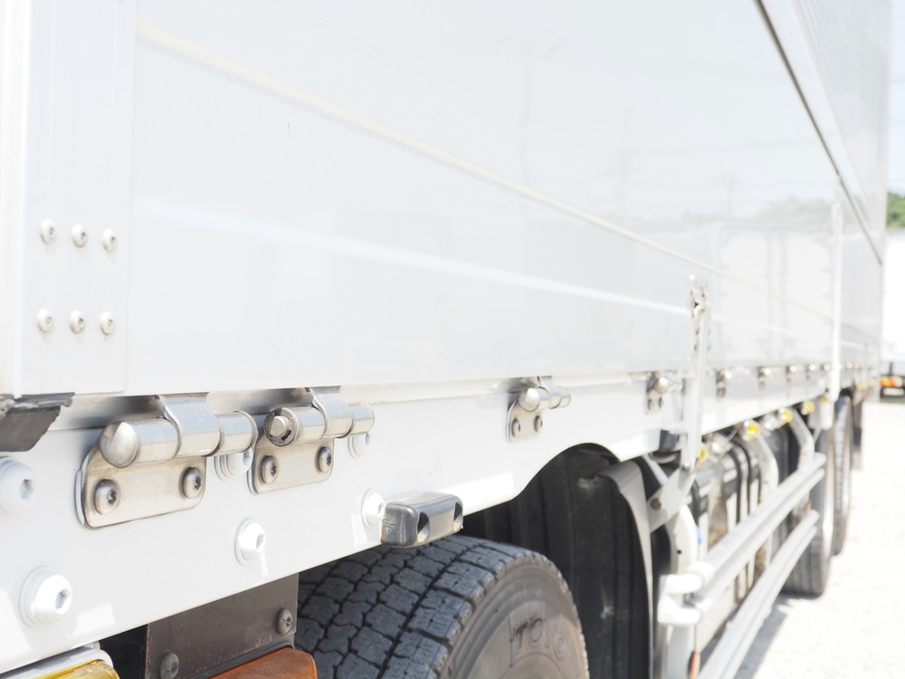 日野 プロフィア ウイング車 大型 2DG-FW1AHG 年式 R2[写真10]