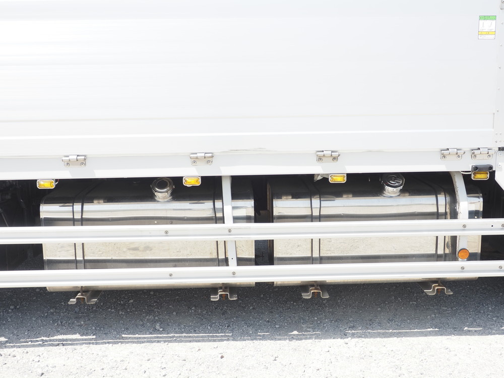 日野 プロフィア ウイング車 大型 2DG-FW1AHG 年式 R2[写真19]