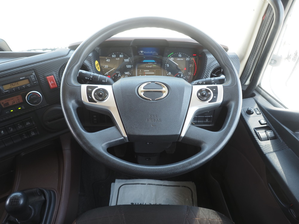 日野 プロフィア ウイング車 大型 2DG-FW1AHG 年式 R2[写真36]