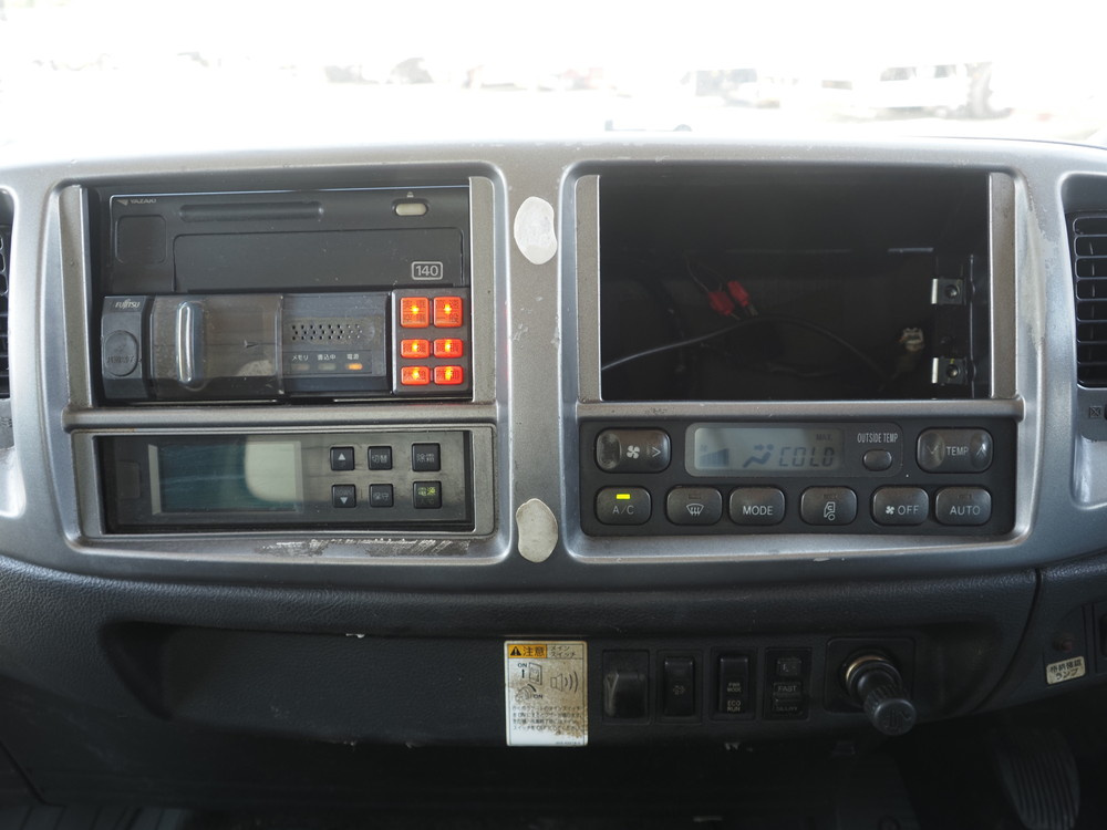 日野 レンジャープロ 冷凍バン 中型 TKG-FC9JKAG 年式 H26[写真22]