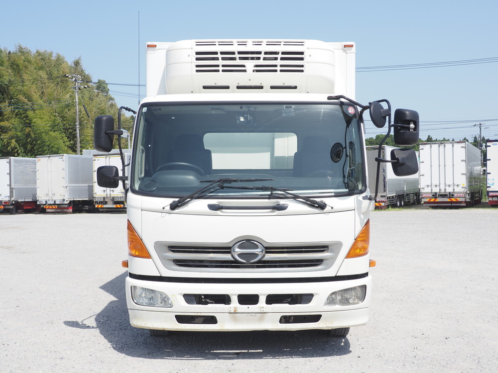 日野 レンジャープロ 冷凍バン 中型 TKG-FC9JKAG 年式 H26[写真02]