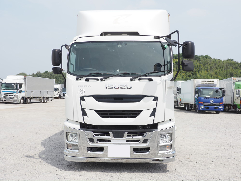 いすゞ ギガ ウイング車 大型 QKG-CYJ77B 年式 H28[写真03]
