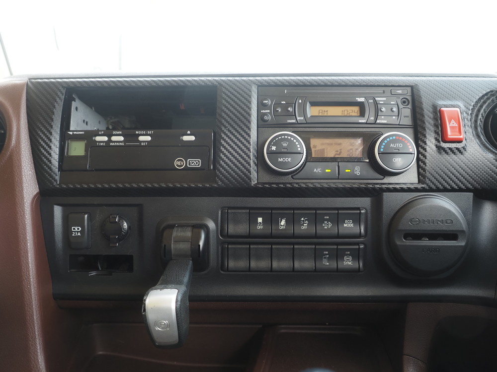 日野 プロフィア 平ボディ 大型 2DG-FW1AHJ 年式 H30[写真25]