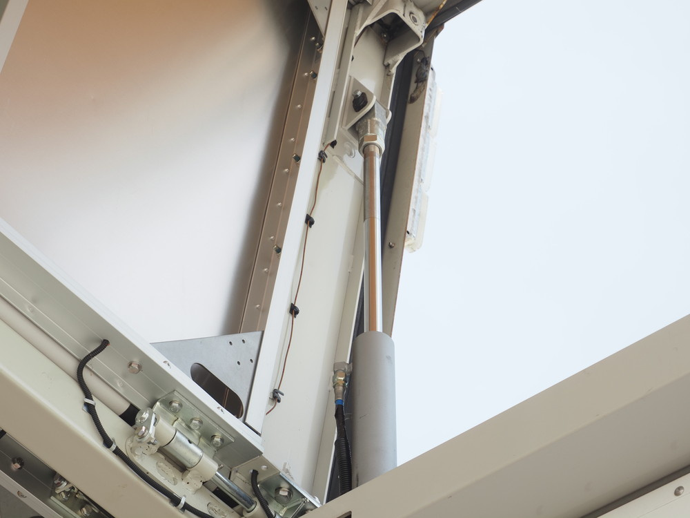 いすゞ フォワード ウイング車 中型 2RG-FRR90T2 年式 R1[写真20]