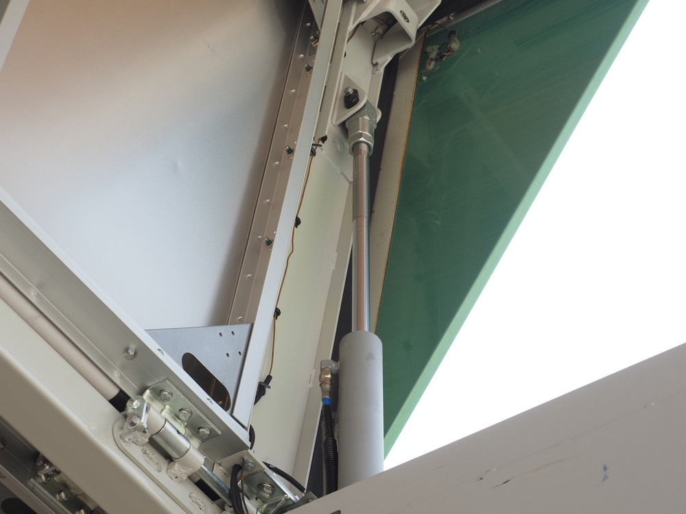 いすゞ フォワード ウイング車 中型 2RG-FRR90T2 年式 R1[写真13]