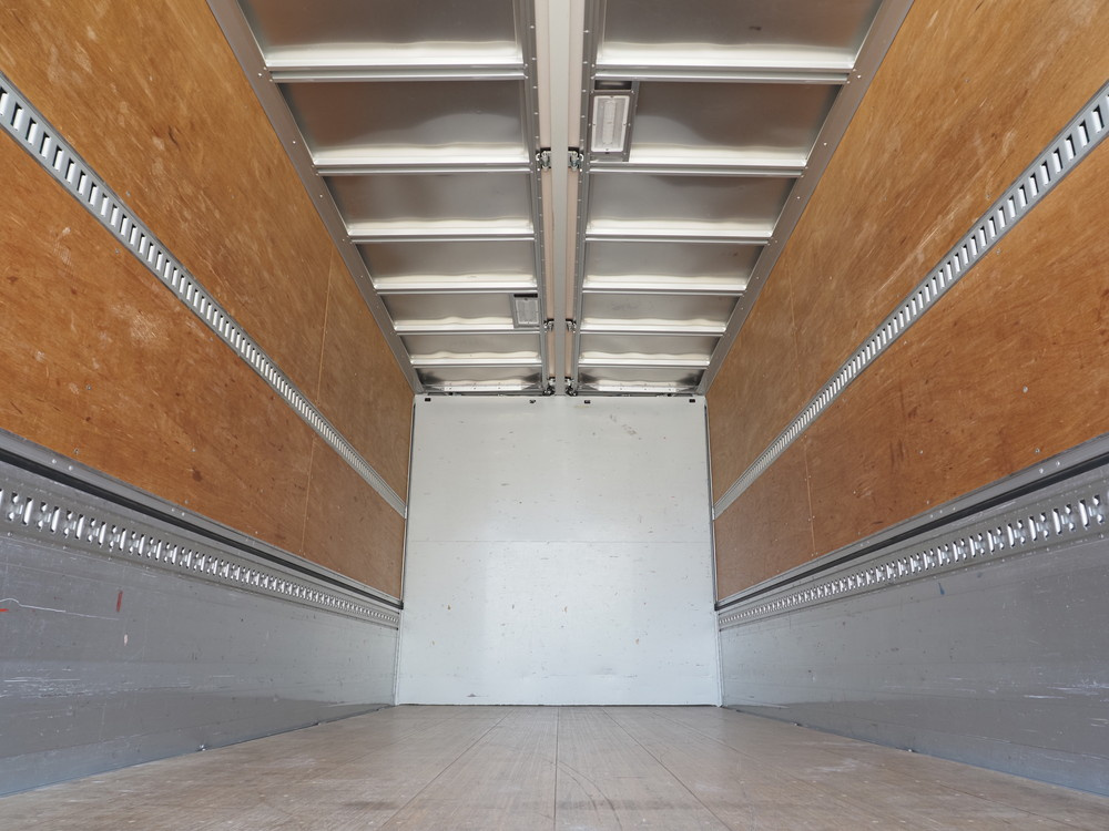 いすゞ フォワード ウイング車 中型 2RG-FRR90T2 年式 R1[写真28]