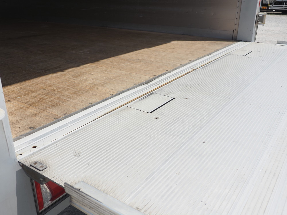 いすゞ フォワード ウイング車 中型 2RG-FRR90T2 年式 R1[写真32]